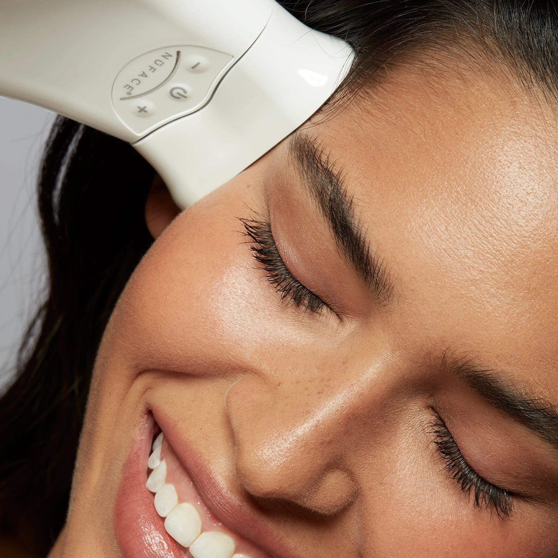 Nuface NuFACE Trinity® Wrinkle Reducer Red Light Therapy Attachment