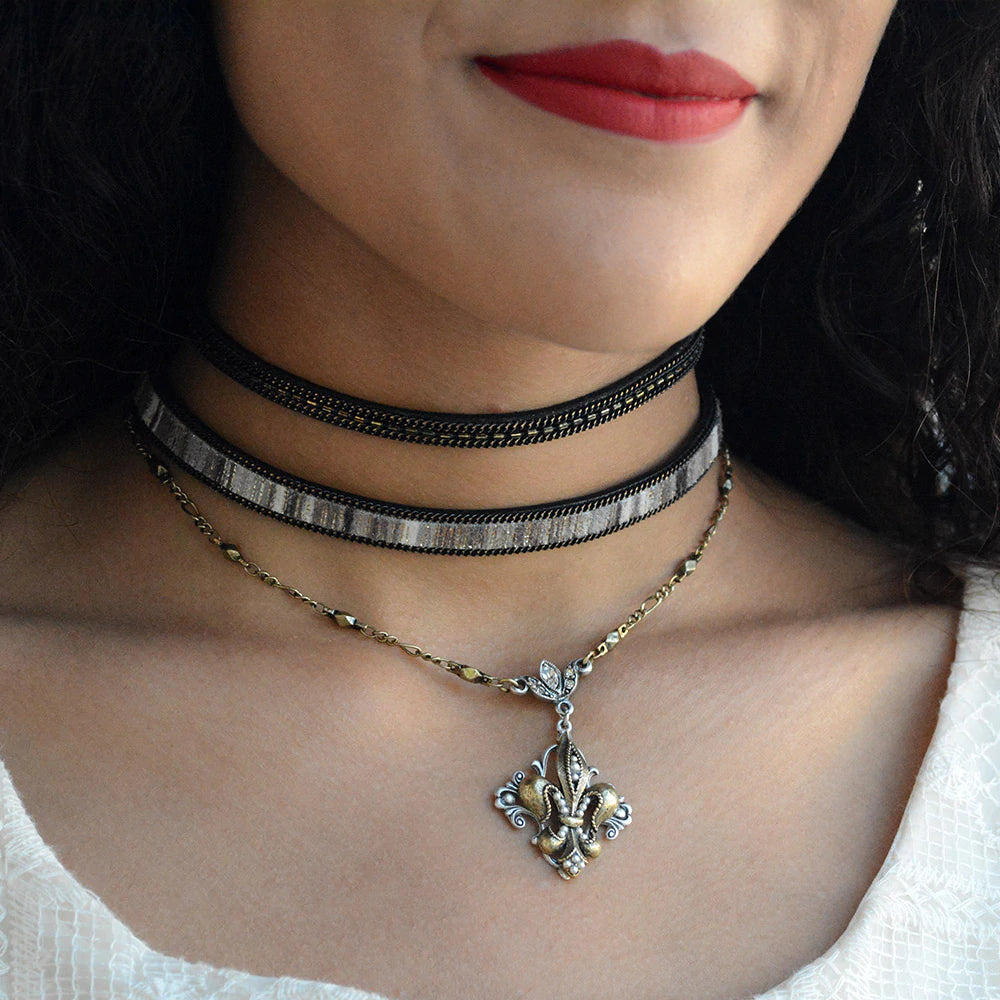 Sweet Romance French Ritz Fleur De Lis Necklace N1068 (Buy 2 Get 1 Free Mix & Match)