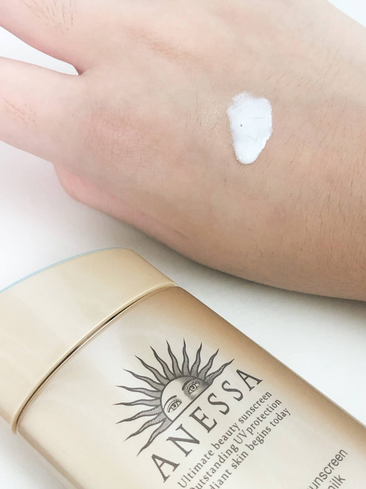 ANESSA PERFECT UV SUNSCREEN MILD MILK SPF50+ PA++++ 60ML