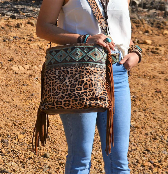 The Jewelry Junkie  Tejas Leather Bucket Leopard Handbag with Santa Fe Accent 505g