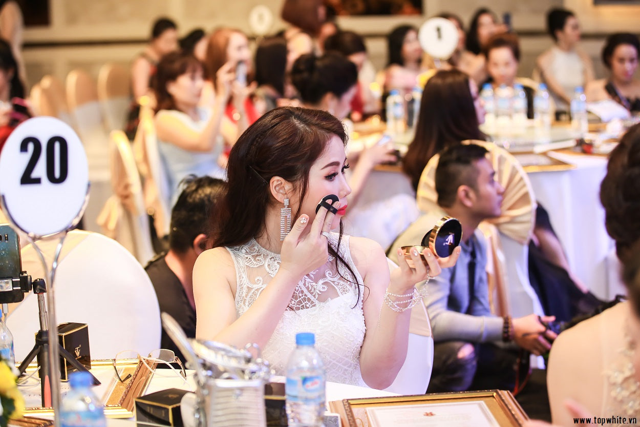 TOP WHITE SEXY SKIN CUSHION SPF20/PA+++