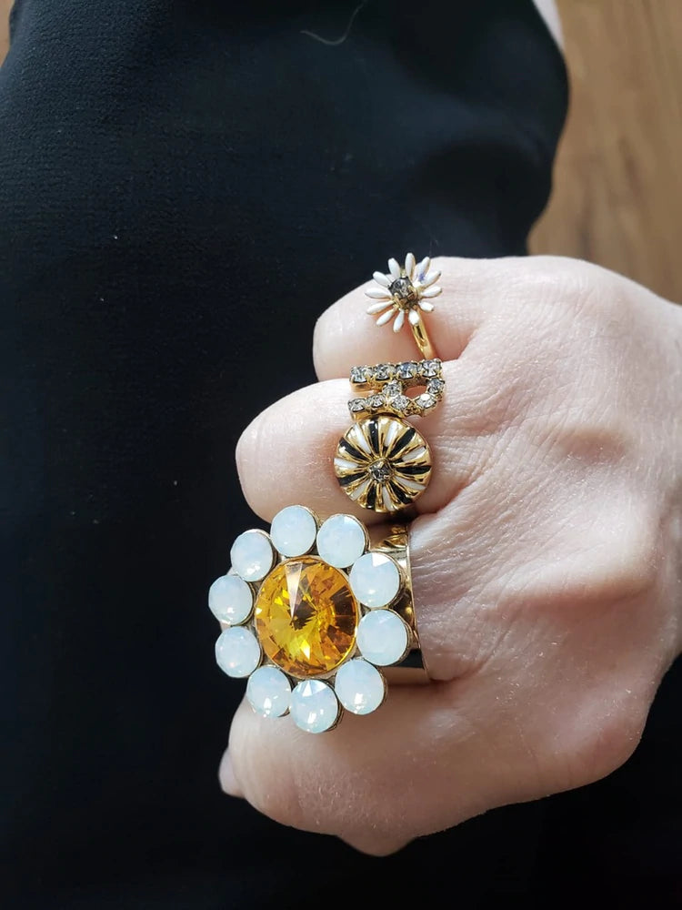 [PRE-ORDER] Tova Twiggy Ring (Buy 2 Get 1 Free Mix & Match)