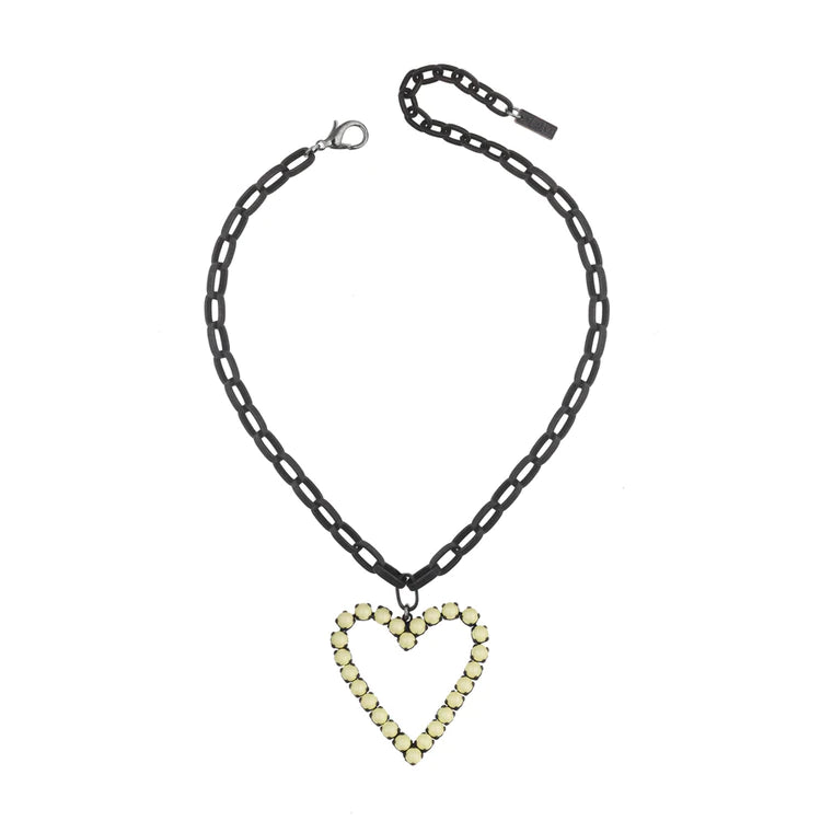 [PRE-ORDER] Tova Pearl Heart IIII Necklace (Buy 2 Get 1 Free Mix & Match)