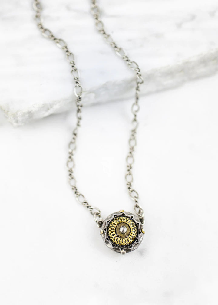 Grandmother's Buttons Solitaire In Silver Necklace [PRE-ORDER] (Buy 2 Get 1 Free Mix & Match)
