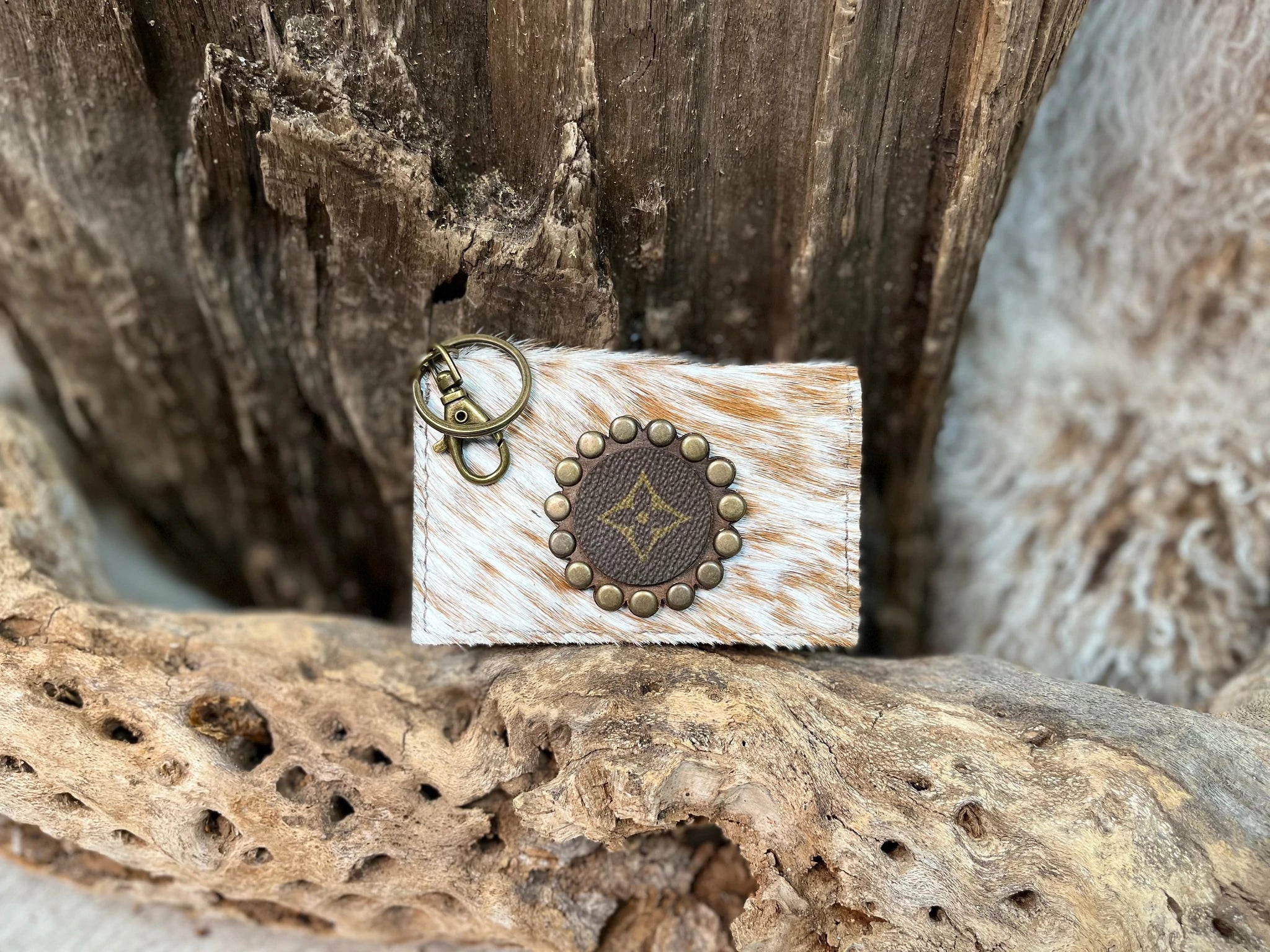 [PRE-ORDER] KEEP IT GYPSY ACOW Becca Credit Card Holder (Buy 2 Get 1 Free Mix & Match on a $250+ Order)