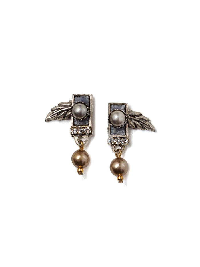 [PRE-ORDER] ANGEL WING EARRING (Buy 2 Get 1 Free Mix & Match)