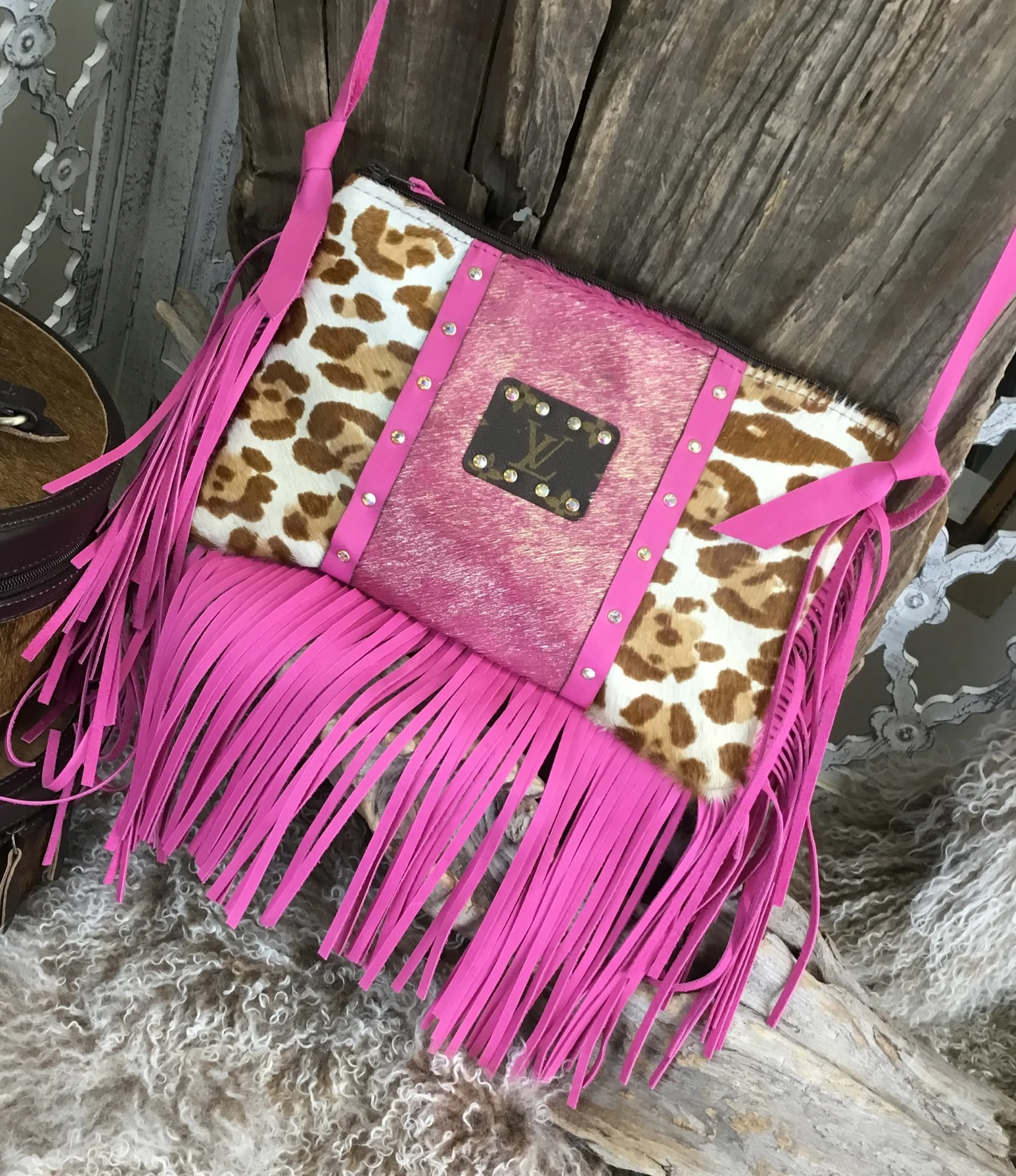 [PRE-ORDER] KEEP IT GYPSY Fiesta Collection Maxine Crossbody (Buy 2 Get 1 Free Mix & Match on a $250+ Order)