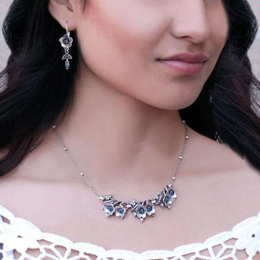 Sweet Romance Silver Forget-me-not Flower Necklace N347-R